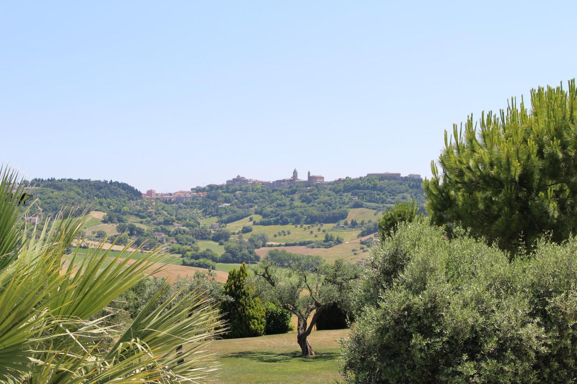 Villa Belvedere Degli Ulivi Osimo Bagian luar foto