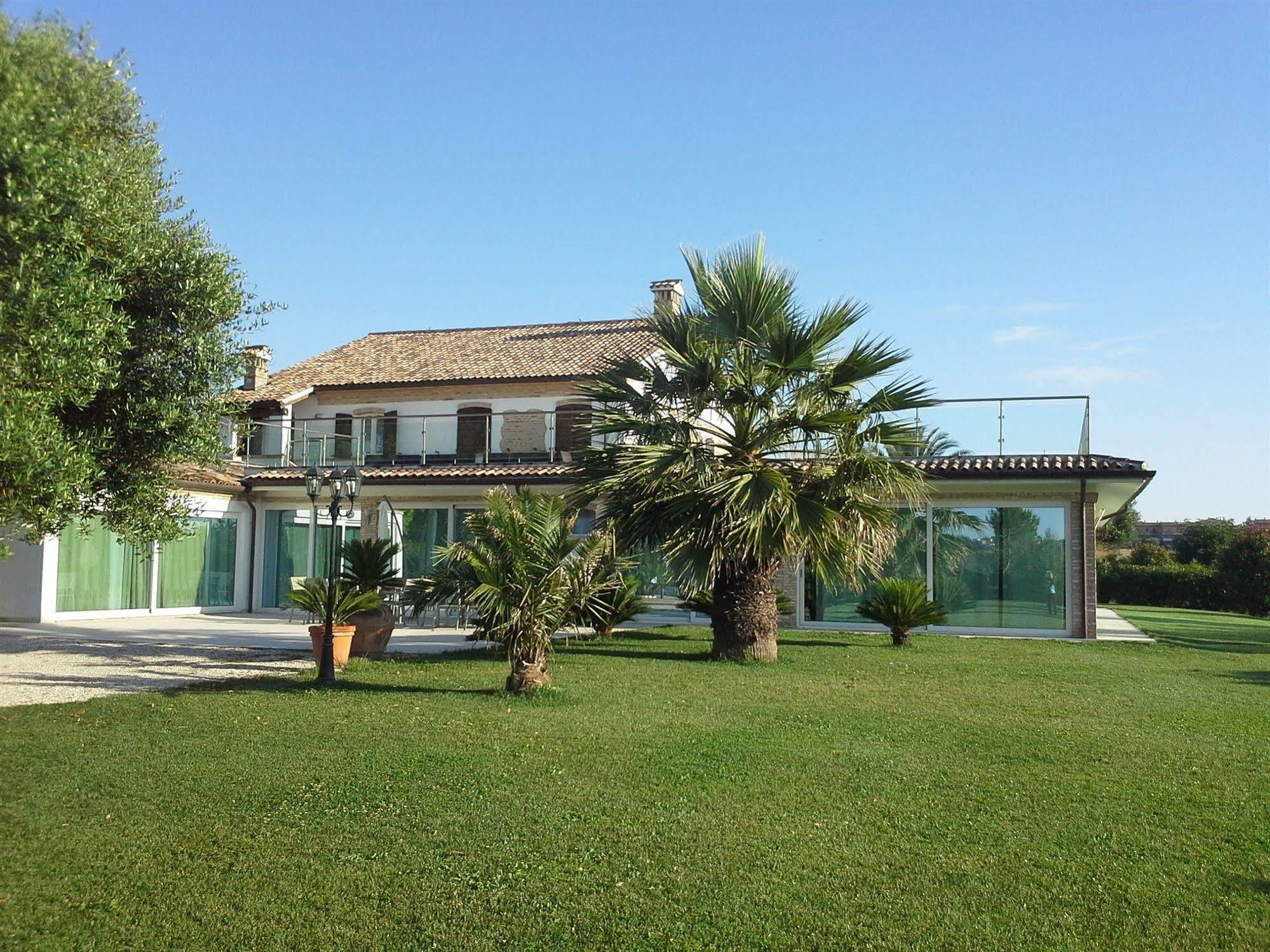 Villa Belvedere Degli Ulivi Osimo Bagian luar foto